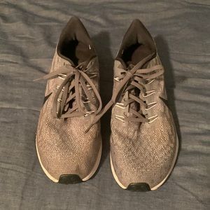 Running shoes, size 10, gray